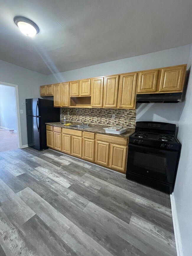 49 Lembeck Ave, Unit 2