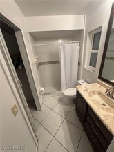 1115 NE 5th Ave in Cape Coral, FL - Foto de edificio - Building Photo