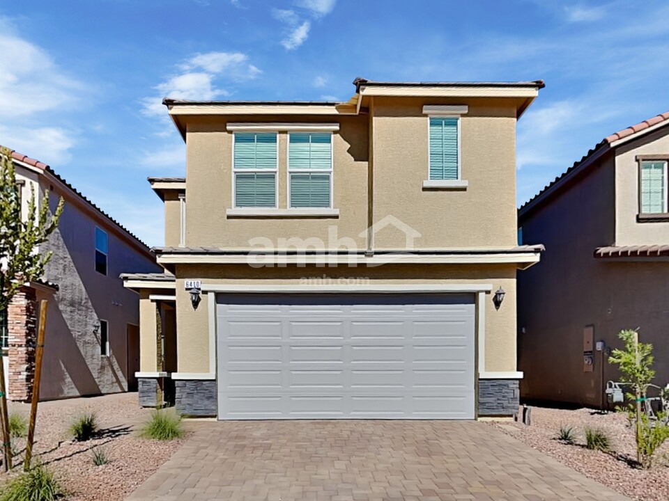 6410 Marthas Vineyard Ave in Las Vegas, NV - Building Photo