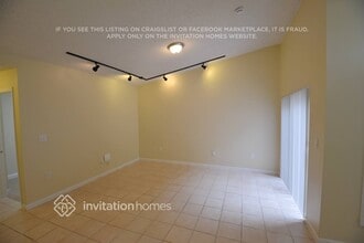 14056 Langley Pl, Unit 2053 in Davie, FL - Building Photo - Building Photo