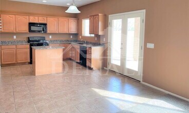 925 E Canyon Rock Rd in Queen Creek, AZ - Building Photo - Building Photo