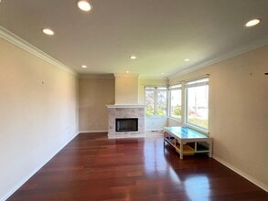 4461 Santa Cruz Ave in San Diego, CA - Building Photo - Building Photo