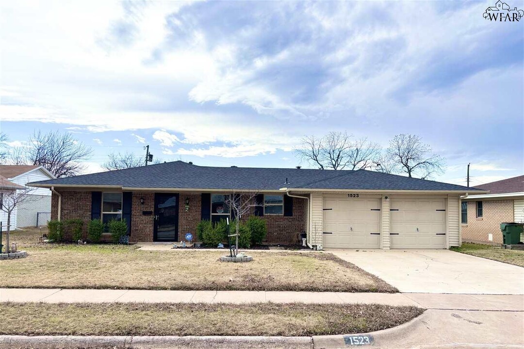 1523 Glendale Dr in Wichita Falls, TX - Building Photo