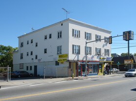 Mid City Rooming House in Lawrence, MA - Building Photo