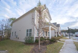 1754 Sanford Dr in Atlanta, GA - Building Photo - Building Photo