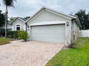 10143 Shadow Creek Dr in Orlando, FL - Building Photo - Building Photo