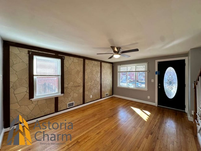 property at 3718 Evergreen Ave