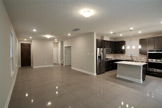 8609 Cedar Brook Point Dr in Houston, TX - Building Photo - Building Photo