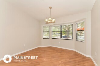 5777 Colonial Oaks Blvd in Sarasota, FL - Building Photo - Building Photo