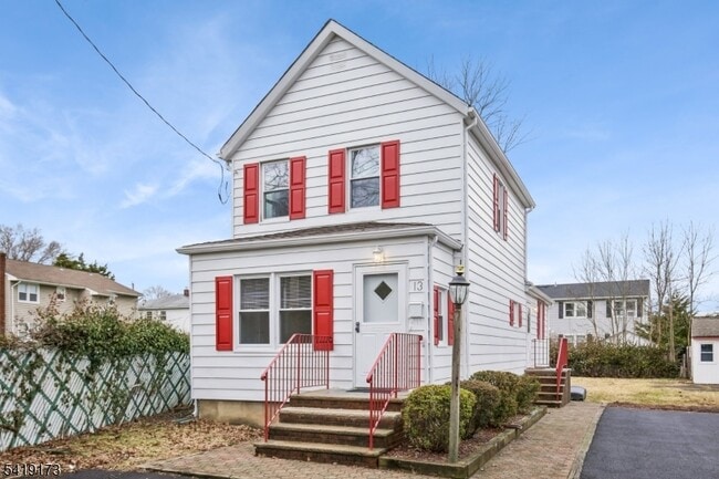 13 William St in New Providence, NJ - Building Photo - Building Photo