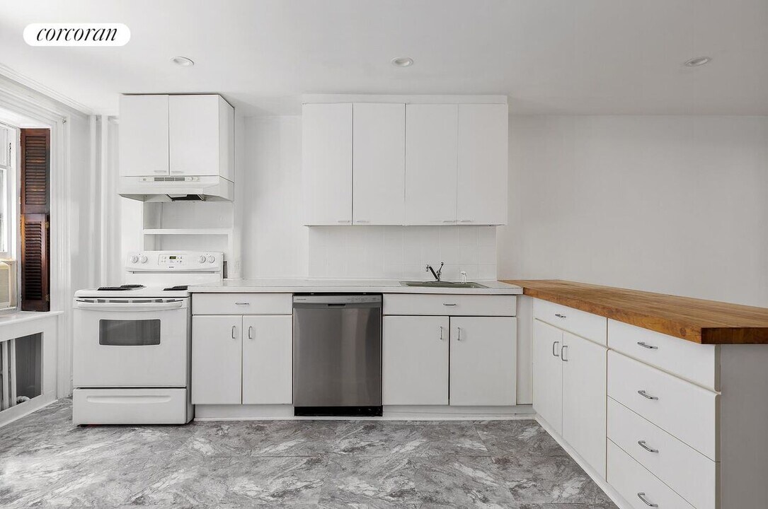 163 Bergen St in Brooklyn, NY - Building Photo