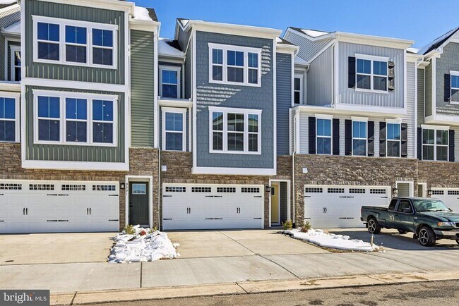 9389 Edenderry Dr in Fredericksburg, VA - Building Photo - Building Photo