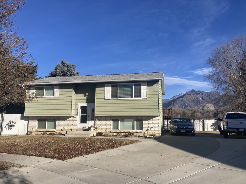 647 E 600 N in American Fork, UT - Building Photo