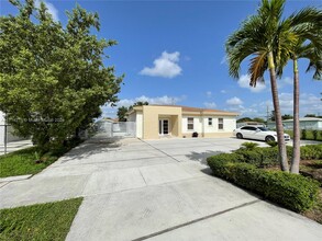 15010 Buchanan St in Miami, FL - Building Photo - Building Photo