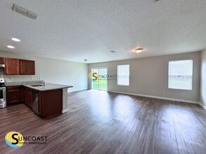 8048 Hastings St in Jacksonville, FL - Building Photo - Building Photo