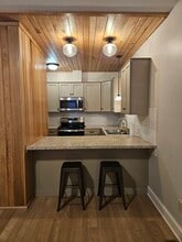 223 E 10th St, Unit 223 E 10th St in Bloomsburg, PA - Foto de edificio - Building Photo