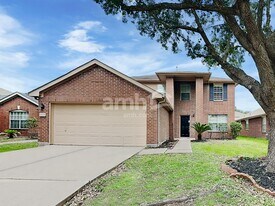 9618 Lasbury Dr in Houston, TX - Building Photo