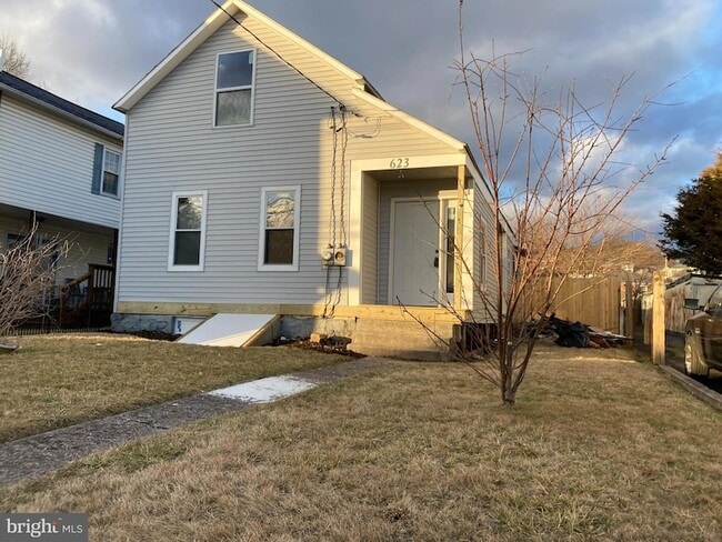 property at 623 Columbia Ave