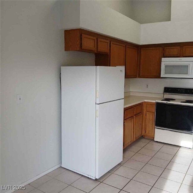 property at 1575 W Warm Springs Rd