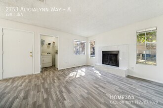 2753 Alicialynn Way-Unit -A in Las Vegas, NV - Building Photo - Building Photo