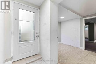 1320 St. Jean St in Ottawa, ON - Building Photo - Building Photo