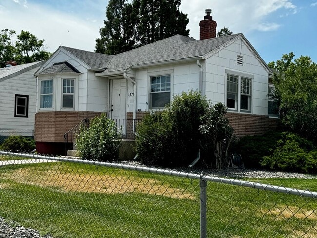 property at 1870 Converse Ave