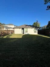 548 Rawls Cir in Irving, TX - Building Photo - Building Photo