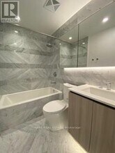 19-3119 Bathurst St in Toronto, ON - Building Photo - Building Photo