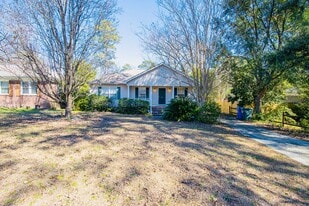 3931 Hickory St in Columbia, SC - Building Photo