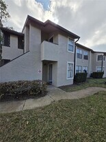 3044 Antique Oaks Cir, Unit 177 in Winter Park, FL - Building Photo