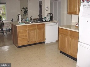9318 Stuart Ave in Manassas, VA - Building Photo - Building Photo