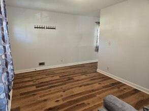 1536 Arling Ave in Louisville, KY - Foto de edificio - Building Photo