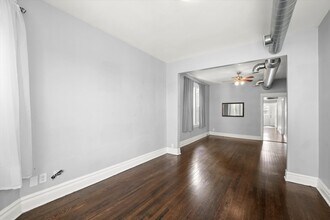 1124 N Central Park Ave in Chicago, IL - Building Photo - Building Photo