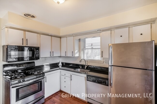 property at 5405 San Juan Dr