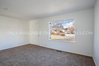 891 N 235 E St in Orem, UT - Building Photo - Building Photo