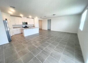 2319 White Tail St in Davenport, FL - Building Photo - Building Photo