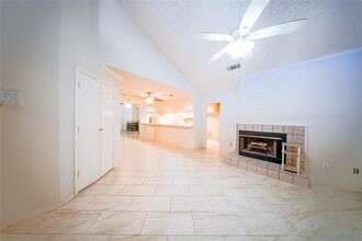 2800 Keller Springs Rd in Carrollton, TX - Building Photo - Building Photo