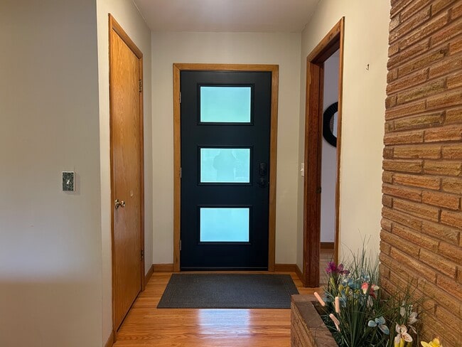 1249 NE 166th Ave in Portland, OR - Building Photo - Building Photo