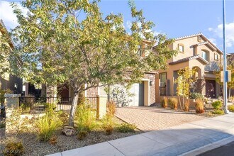 2902 Tremont Ave in Henderson, NV - Building Photo - Building Photo