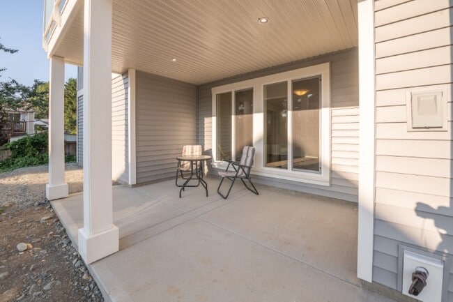 903 Park Ave in Nanaimo, BC - Building Photo - Building Photo