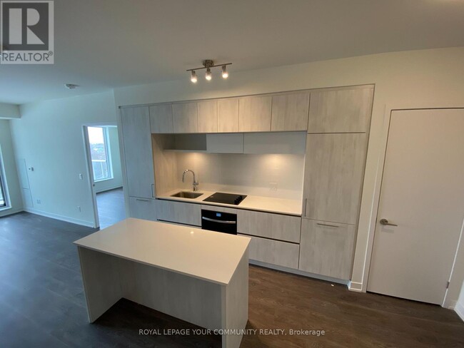 6-506 David Eyer Rd in Richmond Hill, ON - Building Photo - Building Photo