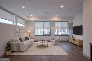 411 W Berks St in Philadelphia, PA - Building Photo