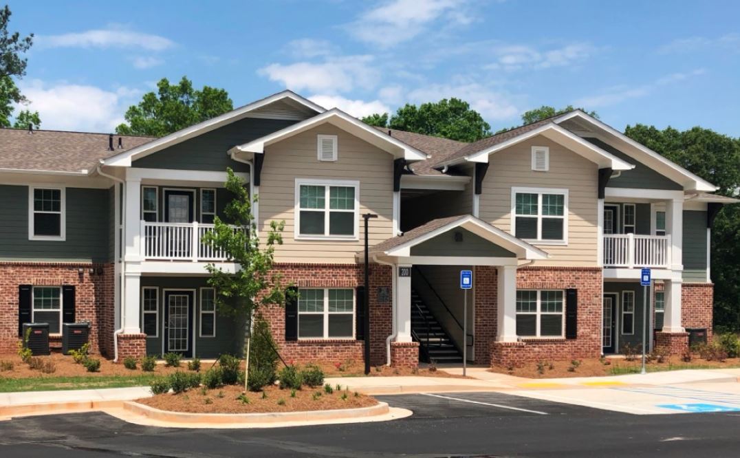 Abbington at Haw Creek in Cumming, GA - Foto de edificio