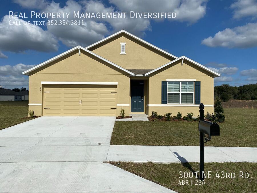 3001 NE 43rd Rd in Ocala, FL - Building Photo