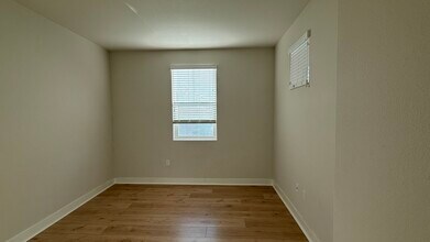 829 Bamboo Dr in Brentwood, CA - Building Photo - Building Photo