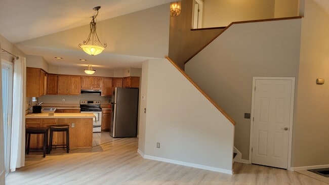 615 Hilltop Ter, Unit 615 in Tallmadge, OH - Building Photo - Building Photo