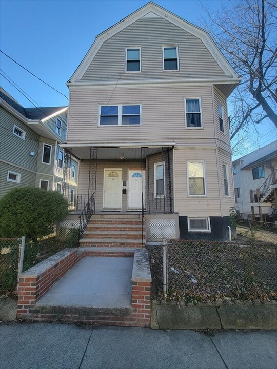 54 Morrison Ave in Somerville, MA - Building Photo