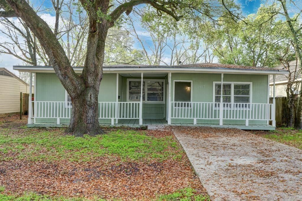 1917 Little St in La Marque, TX - Building Photo