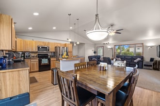 311 Cruiser Ln in Belgrade, MT - Building Photo - Building Photo