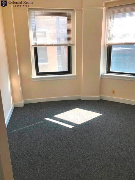 property at 475 Commonwealth Ave